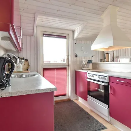 2 Bedroom Amazing In Hébergement de vacances Otterup